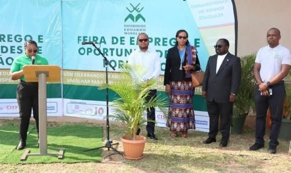 Fundo Nacional de Investigação participou na IV Feira de Emprego da Universidade Eduardo Mondlane para promover oportunidades de desenvolvimento científico e profissional